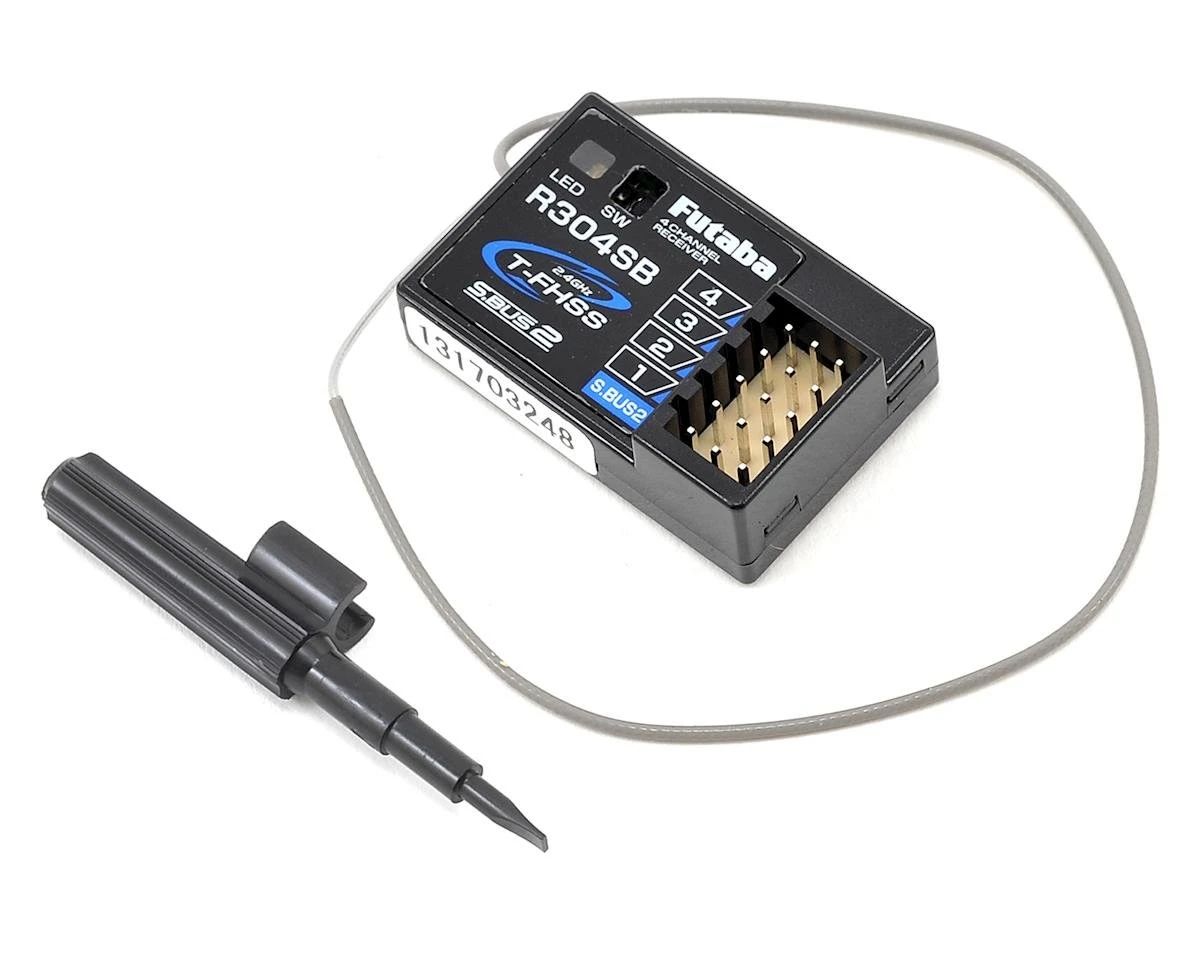 Futaba 1004347-3 3PV 3-Channel 2.4GHz S-FHSS Radio System With R203GF Receiver 2 Futaba 1004347-3 3PV 3-Channel 2.4GHz S-FHSS Radio System With R203GF Receiver - Image 2