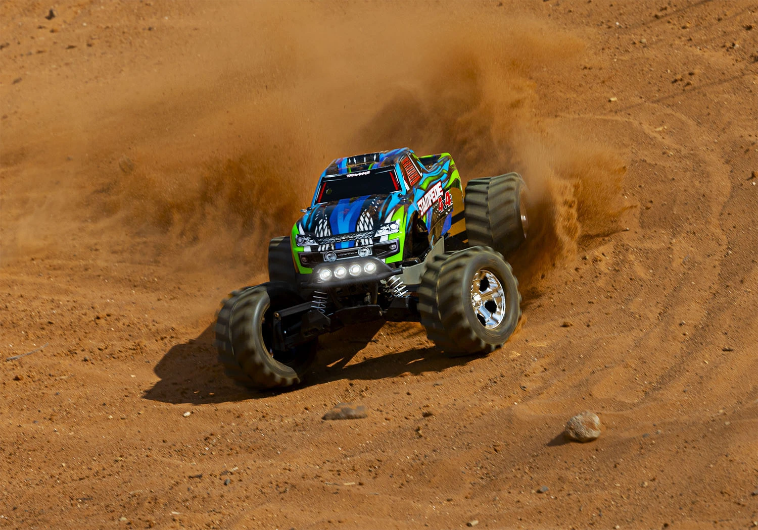 Traxxas 67054-61 Blue Stampede 4X4 RTR XL-5 Brushed Monster Truck With LED Lights 6 Traxxas 67054-61 Blue Stampede 4X4 RTR XL-5 Brushed Monster Truck With LED Lights - Image 6